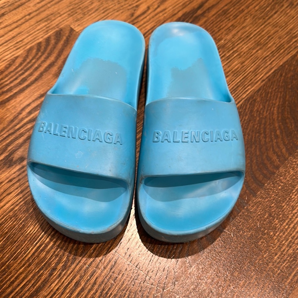 Authentic balenciaga slides